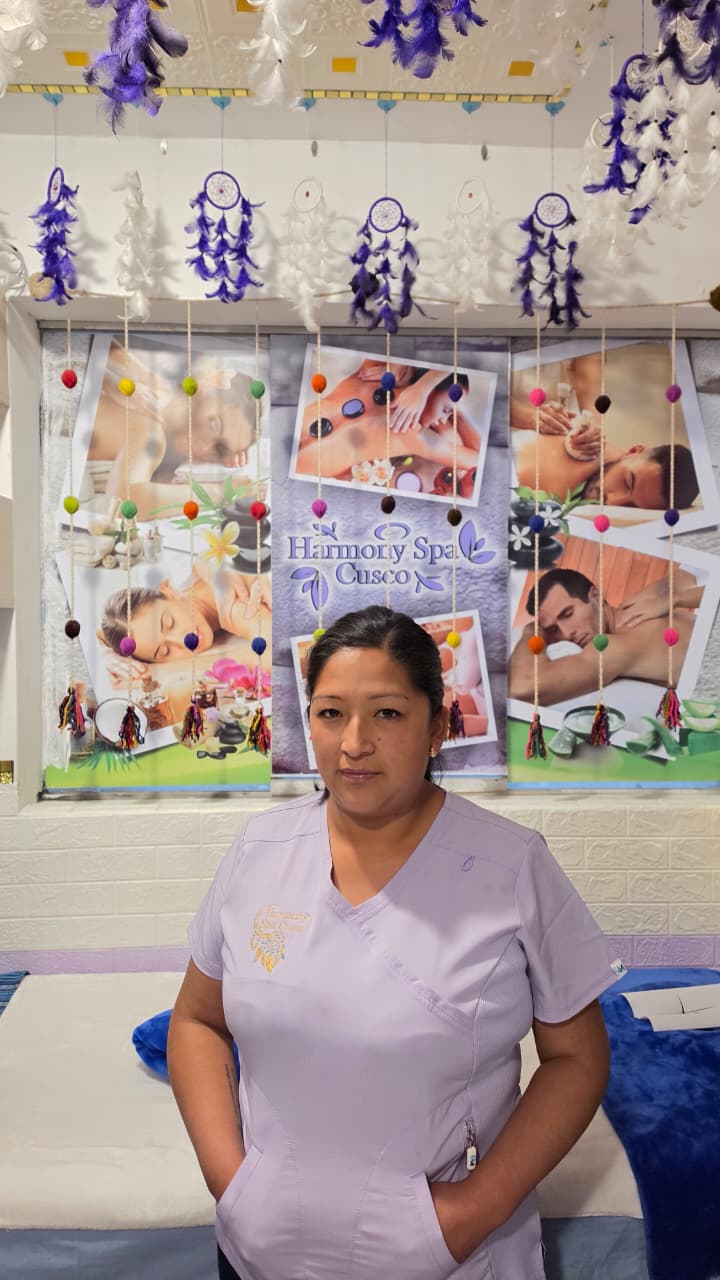Yaneth, massage therapist